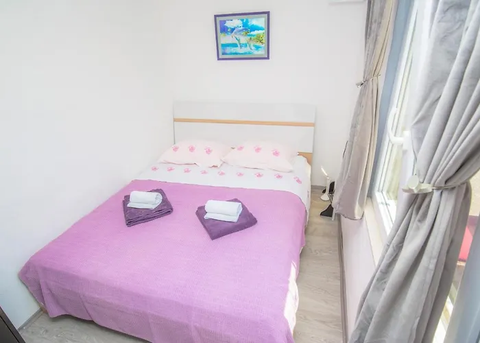 House El Dorado!! פרימוסטן